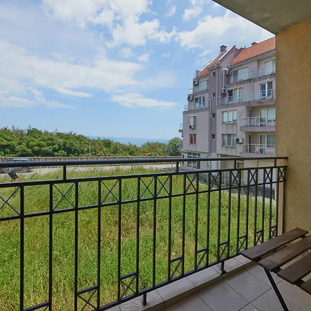 아파트 Dimitrovi *